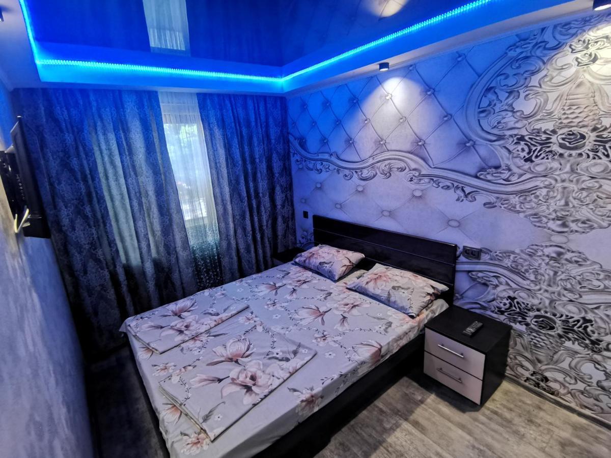 New Luxury Apartment 2022 With Jacuzzi On Mayakovskogo 16 Zaporizhia Ngoại thất bức ảnh